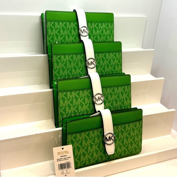 Michael Kors Greenwich Medium Signature Logo Wallet Jungle Green - Picture 2 of 9